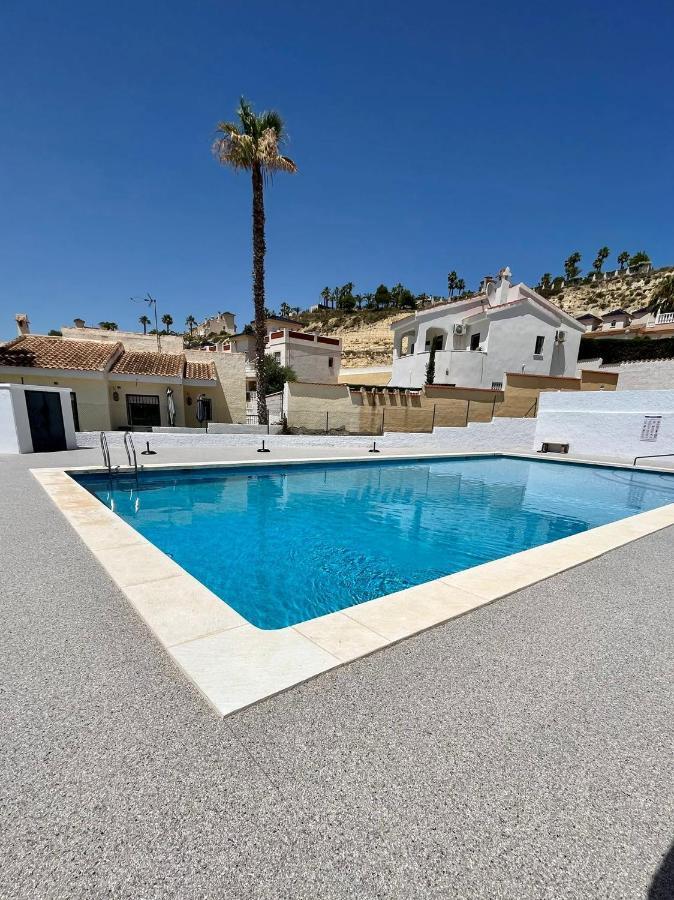 Tranquil Self Catering Golf Course Apartment Alicante Eksteriør billede